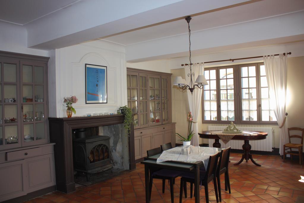 Bed and Breakfast Maison Arriu Montaut  Екстер'єр фото