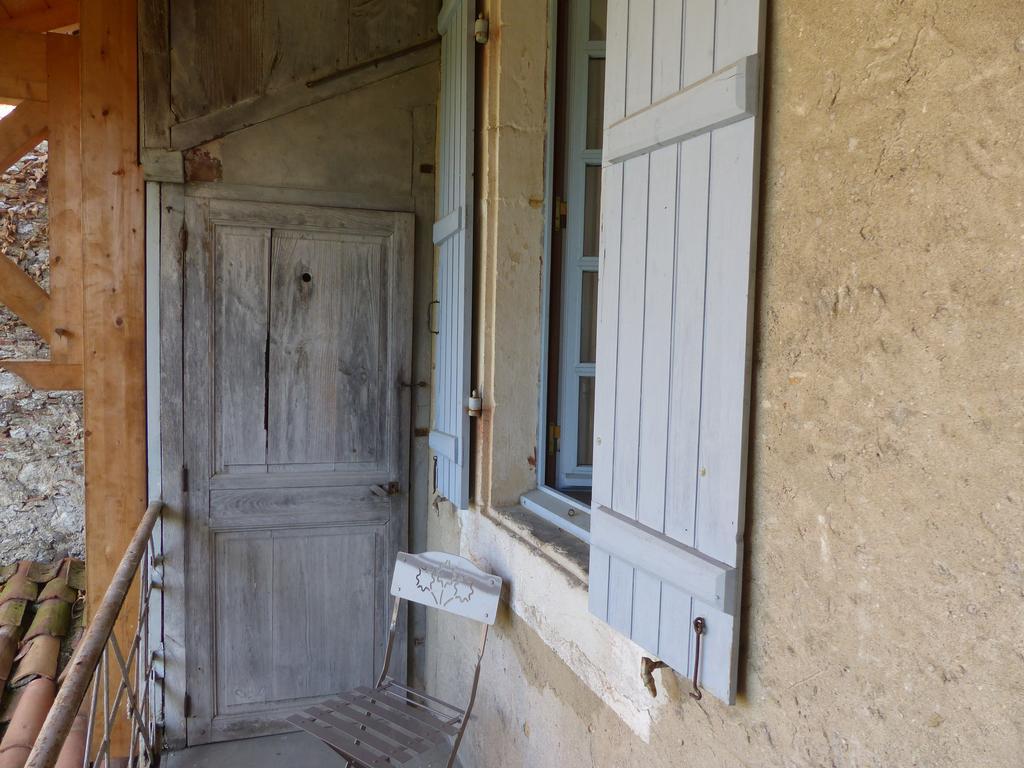 Bed and Breakfast Maison Arriu Montaut  Екстер'єр фото